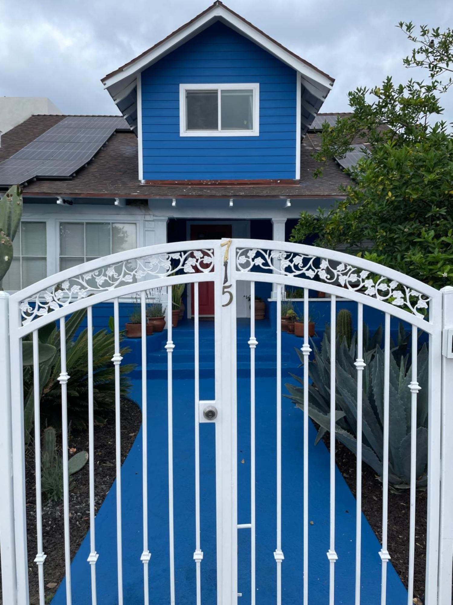 Private Large La Bedroom W Private Full Bathroom Or Half-bathroom - Tv - Ac - Wifi - Private Fridge Near Usc - Exposition Park - Usc Memorial Coliseum - Banc Of California Bmo Stadium - Downtown Angeles Dtla - Of Southern California Us *