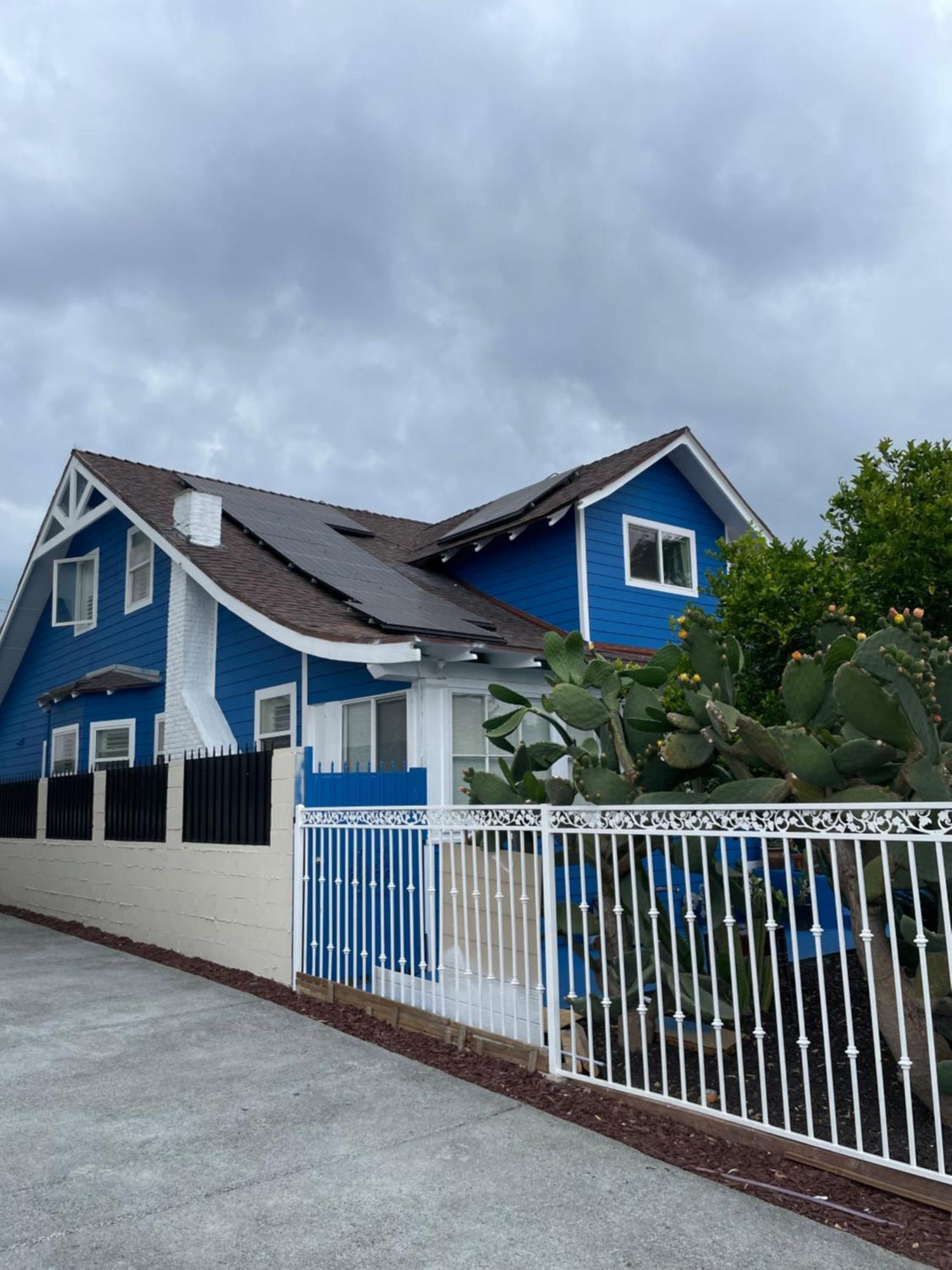 Private Large La Bedroom W Private Full Bathroom Or Half-bathroom - Tv - Ac - Wifi - Private Fridge Near Usc - Exposition Park - Usc Memorial Coliseum - Banc Of California Bmo Stadium - Downtown Angeles Dtla - Of Southern California Us Privatunterkunft Los Angeles