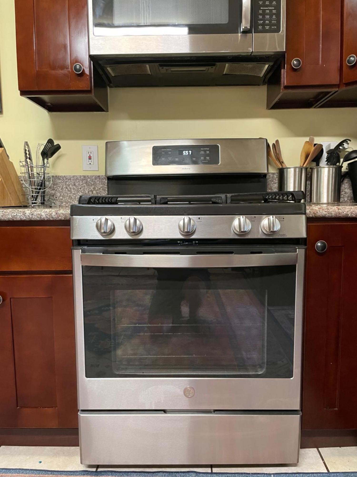 Private Large La Bedroom W Private Full Bathroom Or Half-bathroom - Tv - Ac - Wifi - Private Fridge Near Usc - Exposition Park - Usc Memorial Coliseum - Banc Of California Bmo Stadium - Downtown Angeles Dtla - Of Southern California Us Privatunterkunft Los Angeles